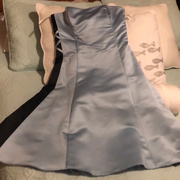 Jessica McClintock satin baby blue/navy 9/10 - Picture 2 of 5